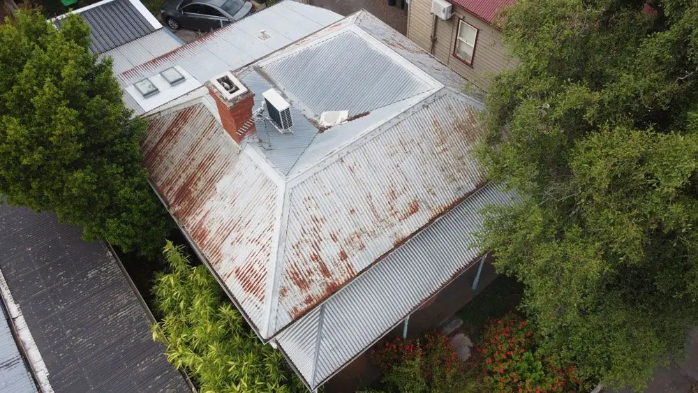 How Ageing Metal Roofs Cause Leaks And Structural Issues