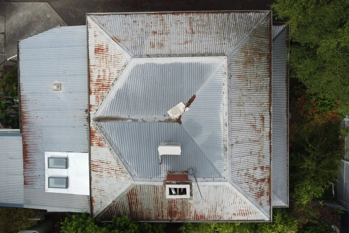 Roofing project before work – 703 Barkly Before 11