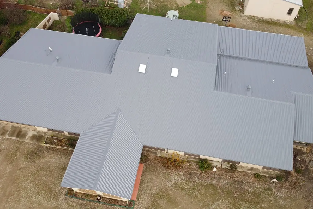 Completed roofing project – Bells rd after 1