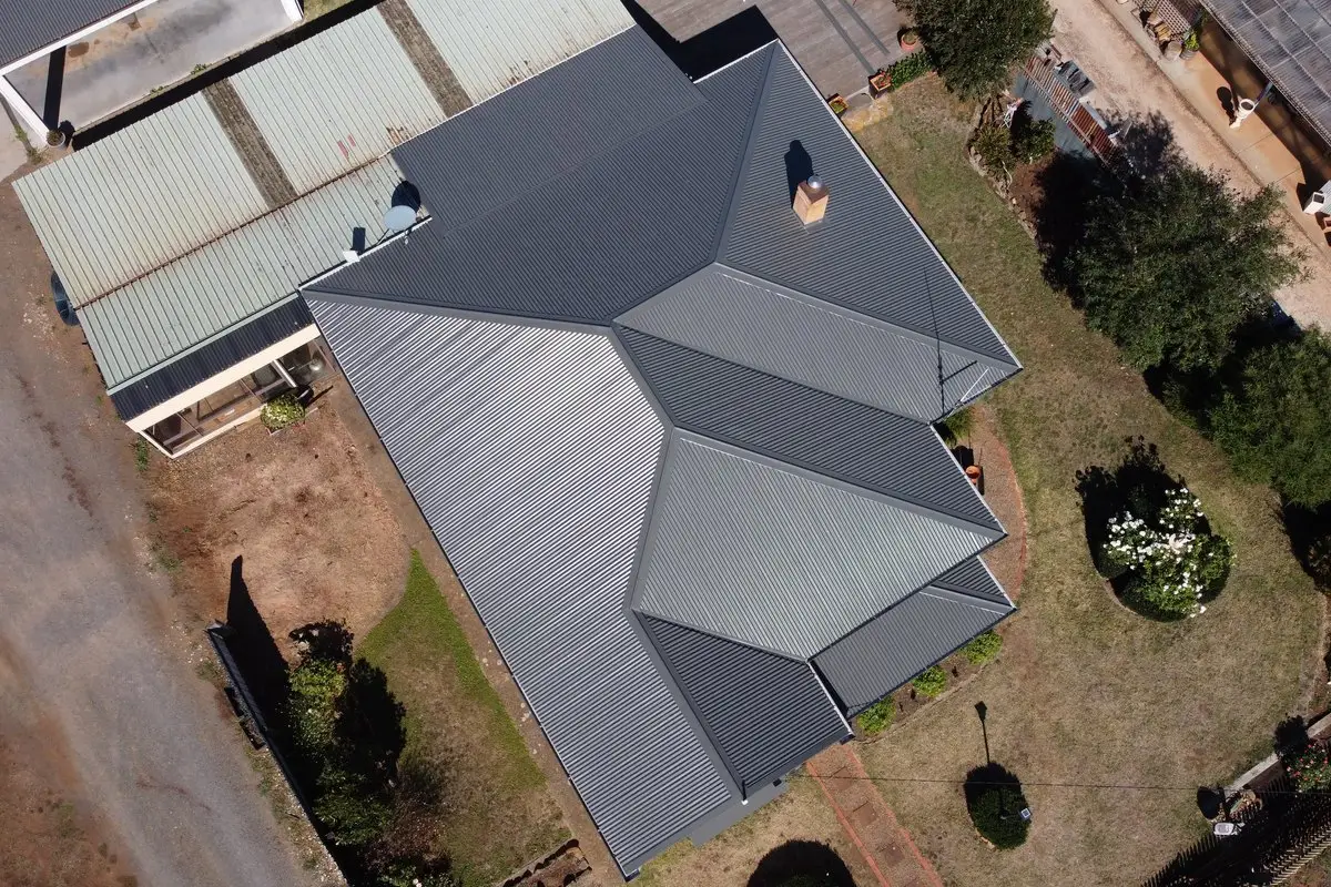 Aerial view of an iFix Roofing Geelong project – DJI 0766