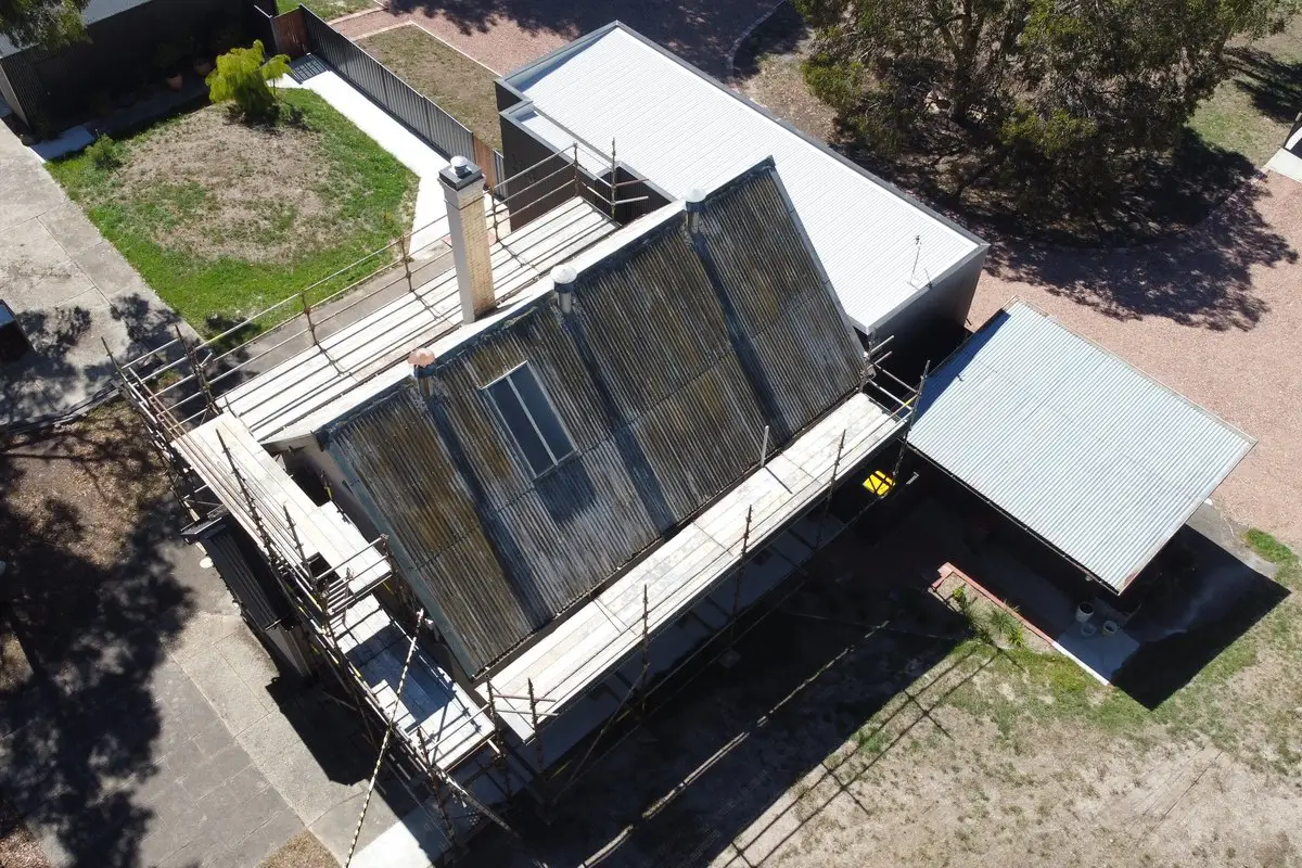 Aerial view of an iFix Roofing Geelong project – DJI 0979