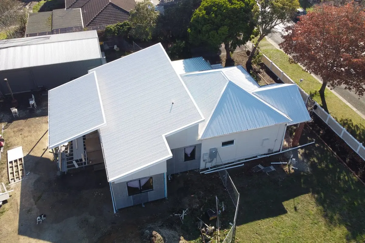Completed roofing project – Extension and Main roof after 1