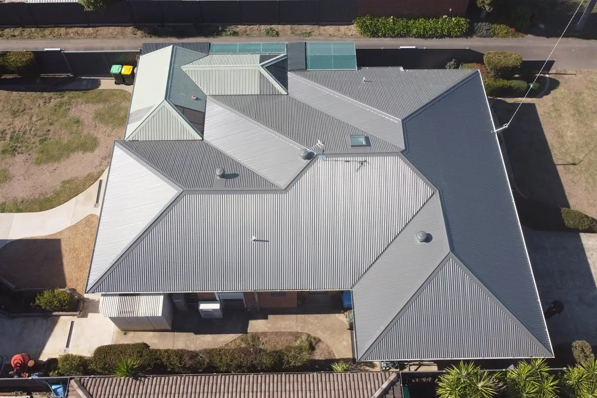 Aerial view of an iFix Roofing Geelong project – DJI 0176