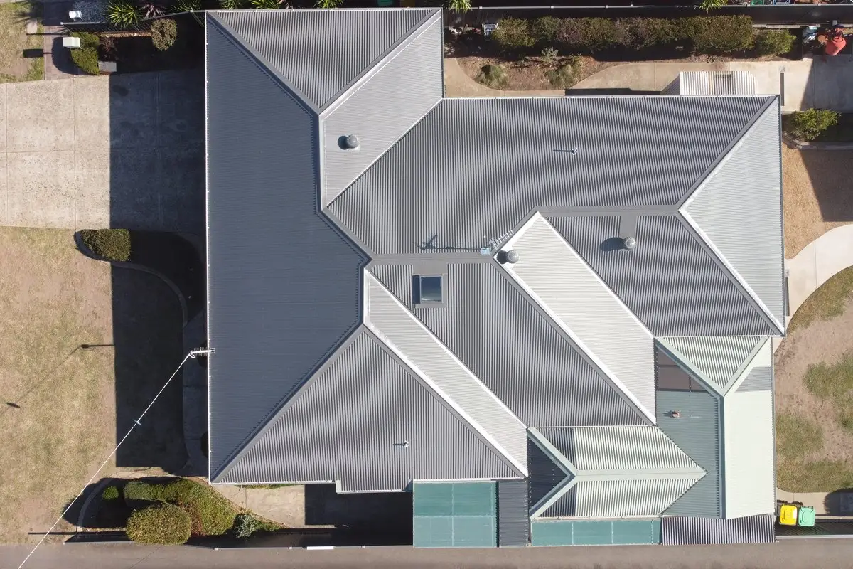 Aerial view of an iFix Roofing Geelong project – DJI 0186