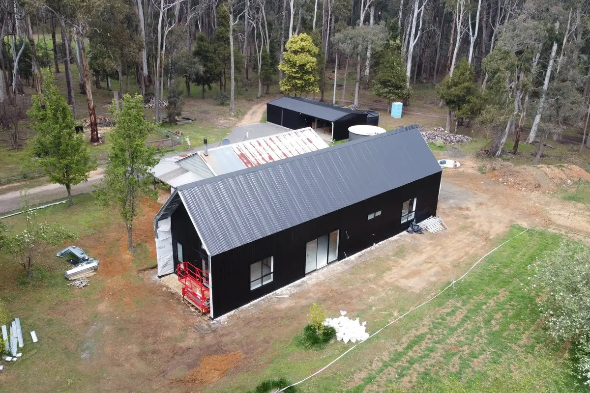 Aerial view of an iFix Roofing Geelong project – DJI 0519